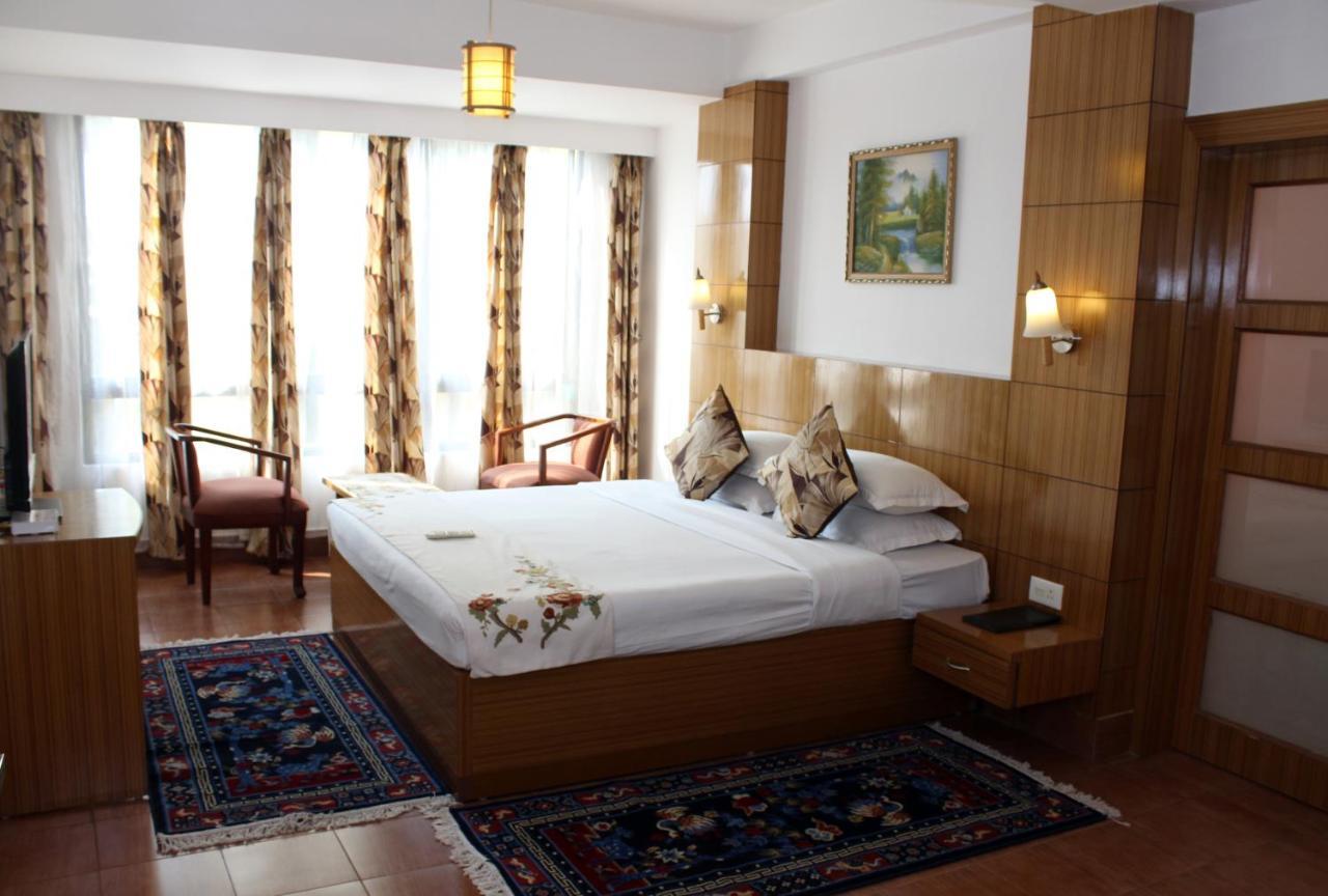 Hotel Tarayana Gangtok Kültér fotó