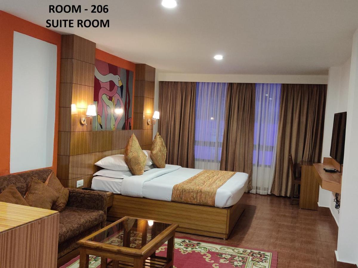 Hotel Tarayana Gangtok Kültér fotó