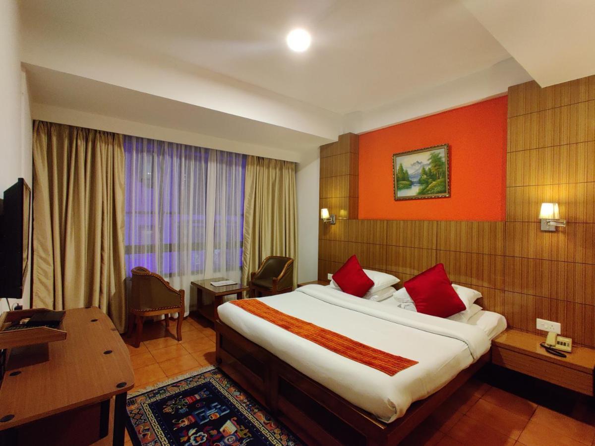 Hotel Tarayana Gangtok Kültér fotó
