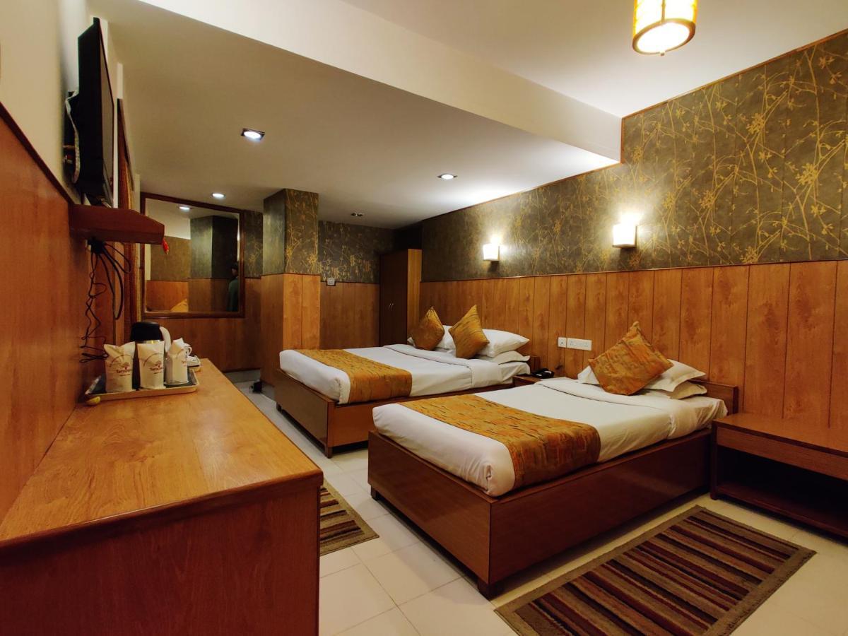 Hotel Tarayana Gangtok Kültér fotó
